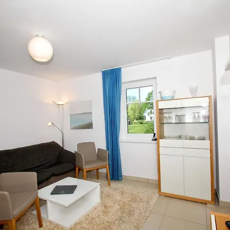 Strandnahe Mit Terrasse, Gratis Nutzung Vom Ahoi Erlebnisbad Und Sauna In Sellin - Rex Rugia 29-1 *