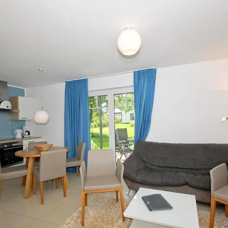 Strandnahe Rex Rugia: Terrasse Und Ahoi Erlebnisbad Apartment